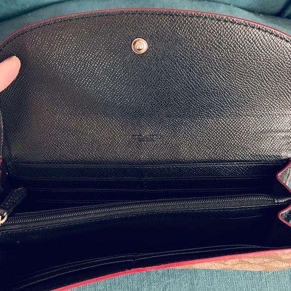 Coach Wallet - Picture 5 of 8